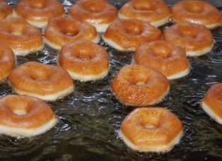 maple doughnuts